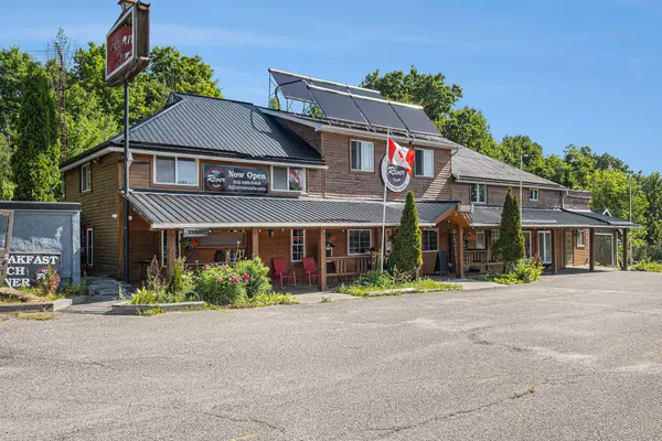 Tay Valley, ON K0H 2B0,21980 Hwy 7 HWY