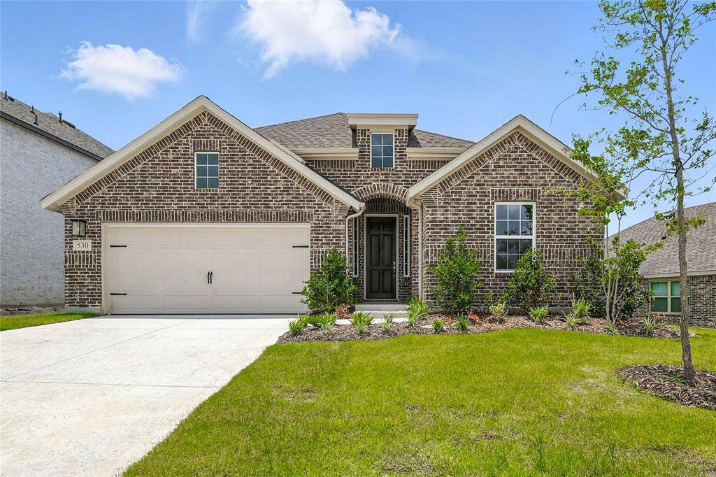 530 Red Barn Drive, Van Alstyne, TX 75495