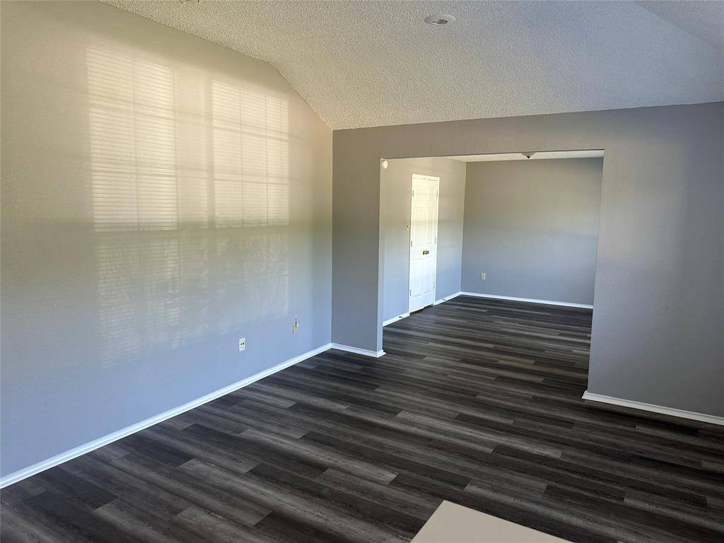 Cedar Hill, TX 75104,1512 Straus Road