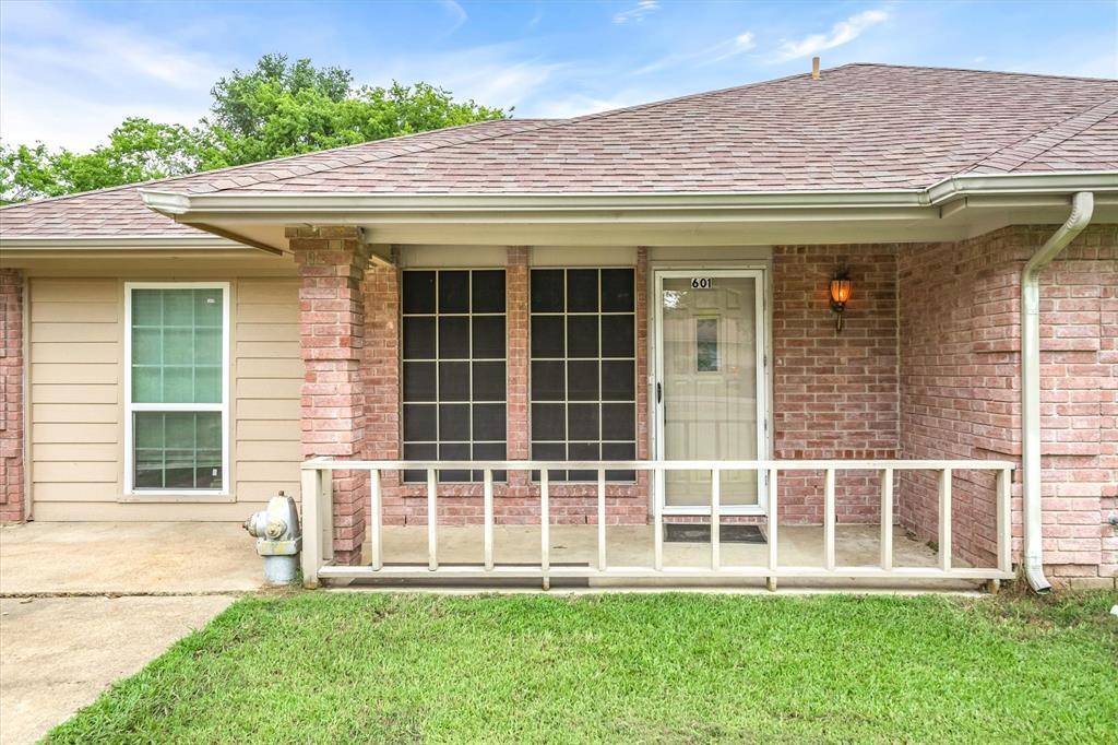 Wills Point, TX 75169,601 E North Street