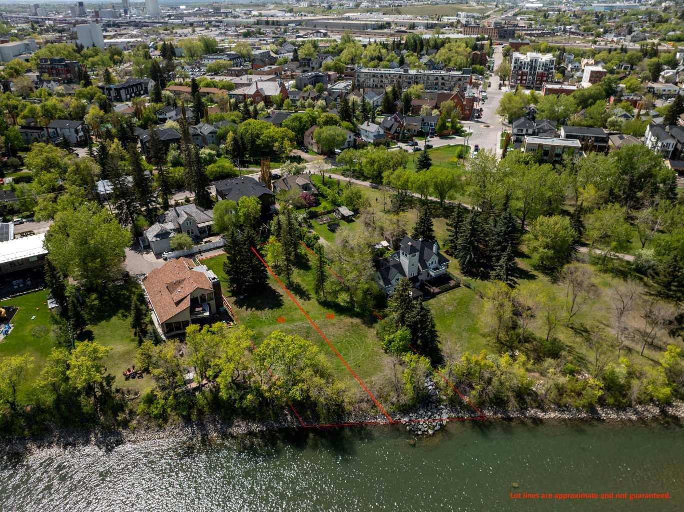 Calgary, AB T2G 5R6,10 Major Stewart LN Southeast