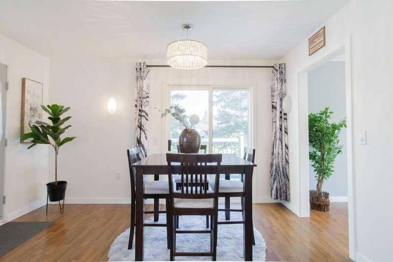 Calgary, AB T1Y 0A7,3323 Temple WAY Northeast
