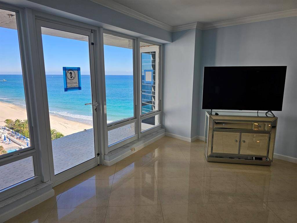 Fort Lauderdale, FL 33308,[StreetName,UnitNumber,StreetNumber,StreetDirPrefix]