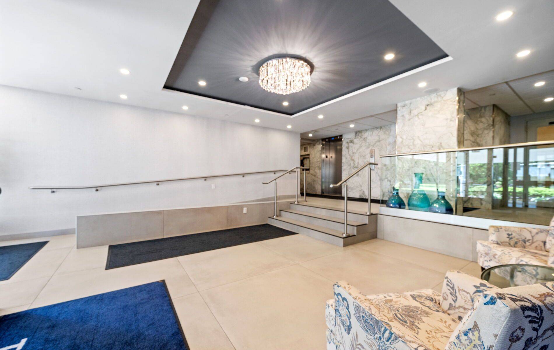 Oakville, ON L6L 5K1,2263 Marine DR #601