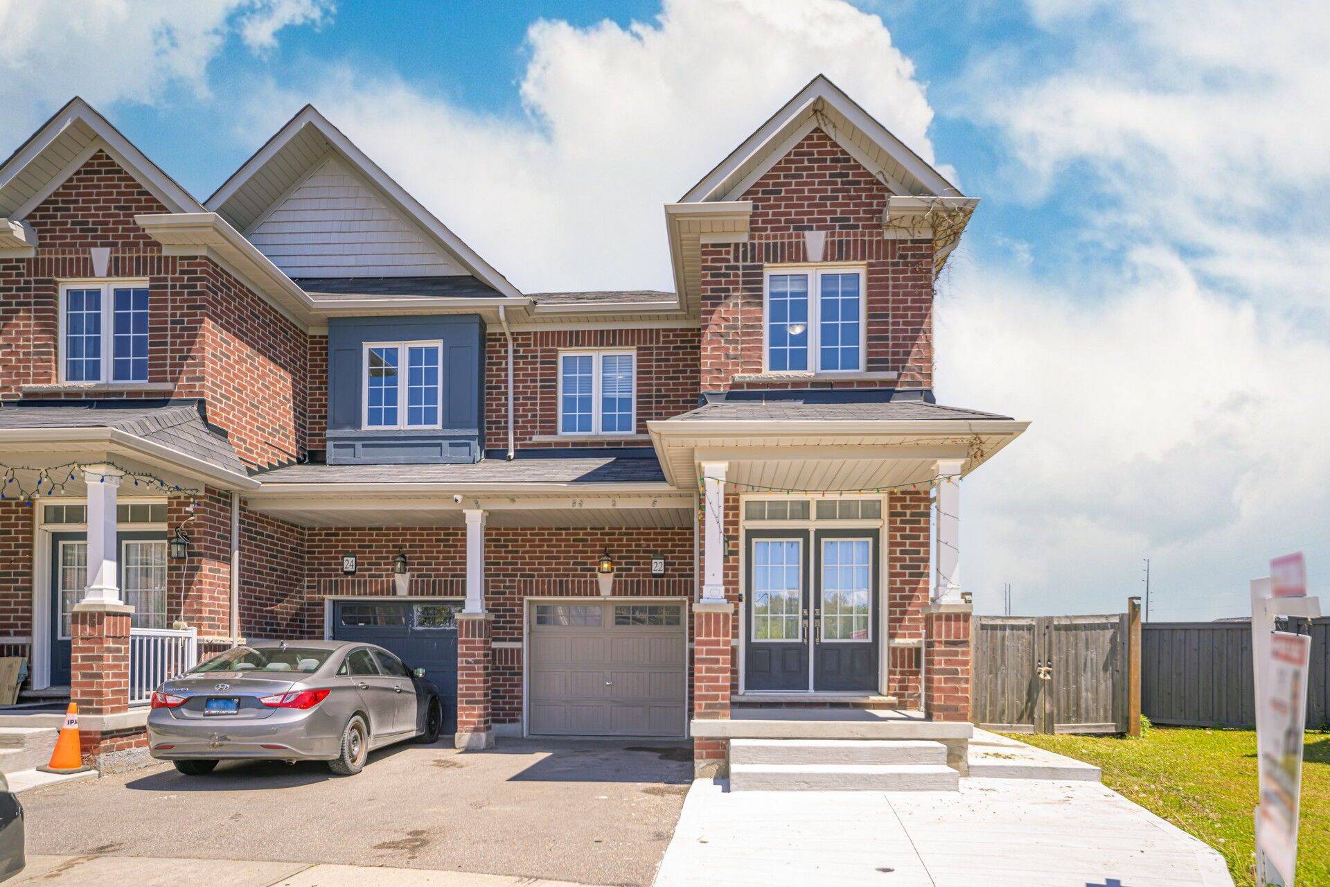 Brampton, ON L7A 4K6,22 Edsel RD