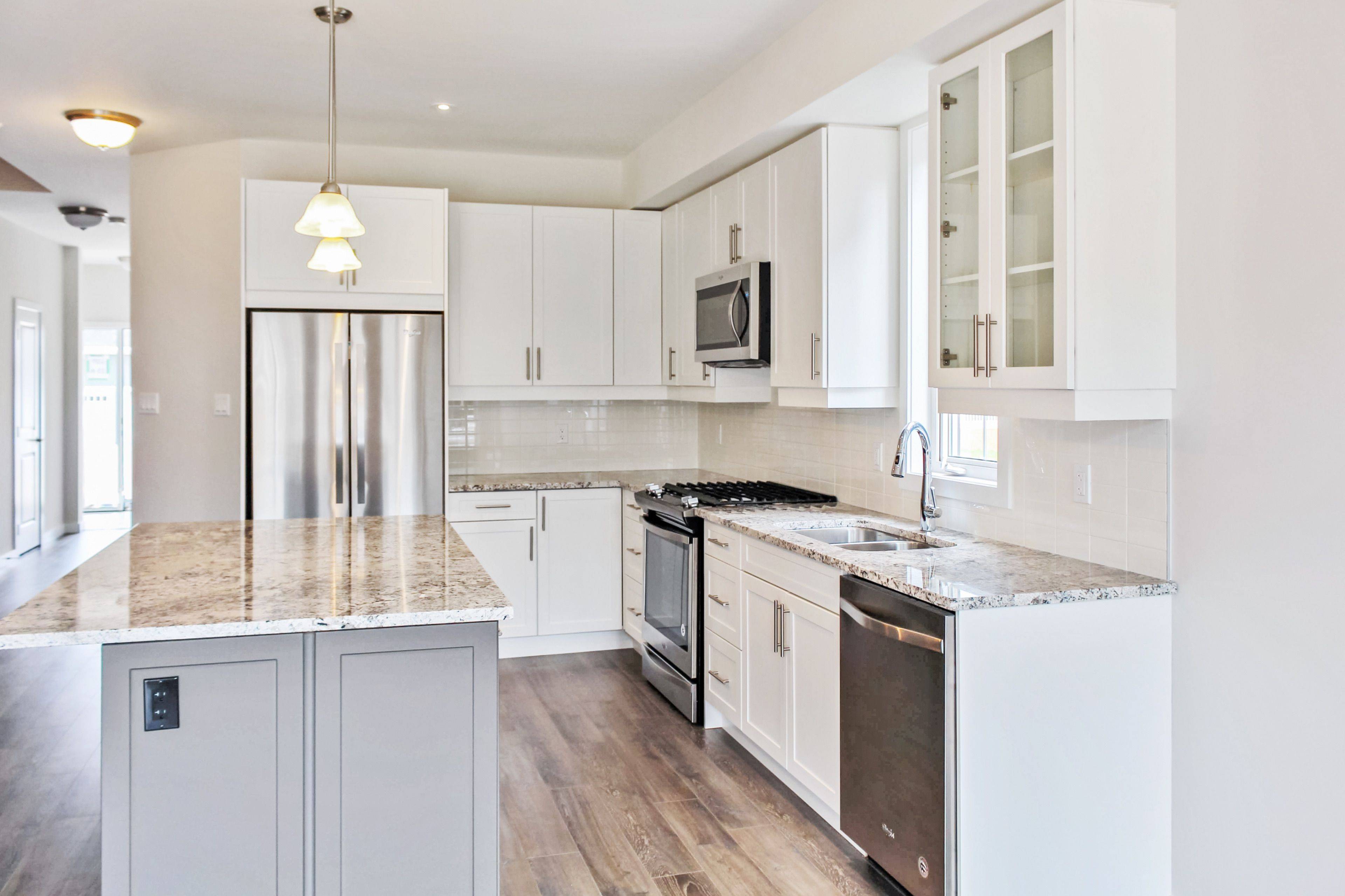 359 YELLOW BIRCH CRES, Blue Mountains, ON L9Y 0Y5