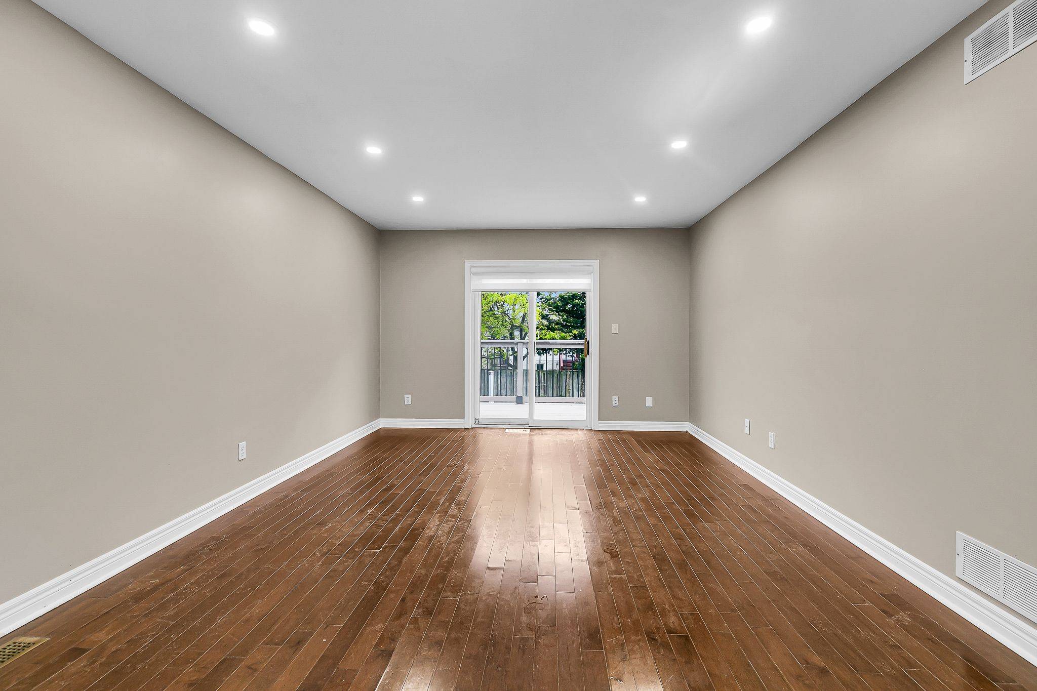 Windsor, ON N8P 1N4,2477 Trappers AVE E