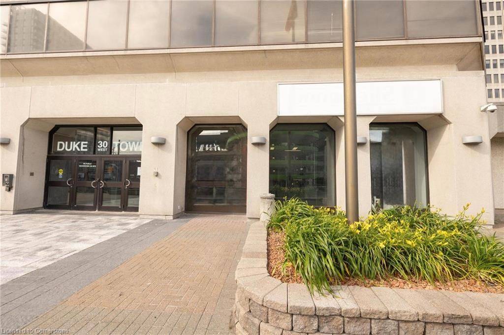 Kitchener, ON N2H 3W4,30 Duke ST W #110
