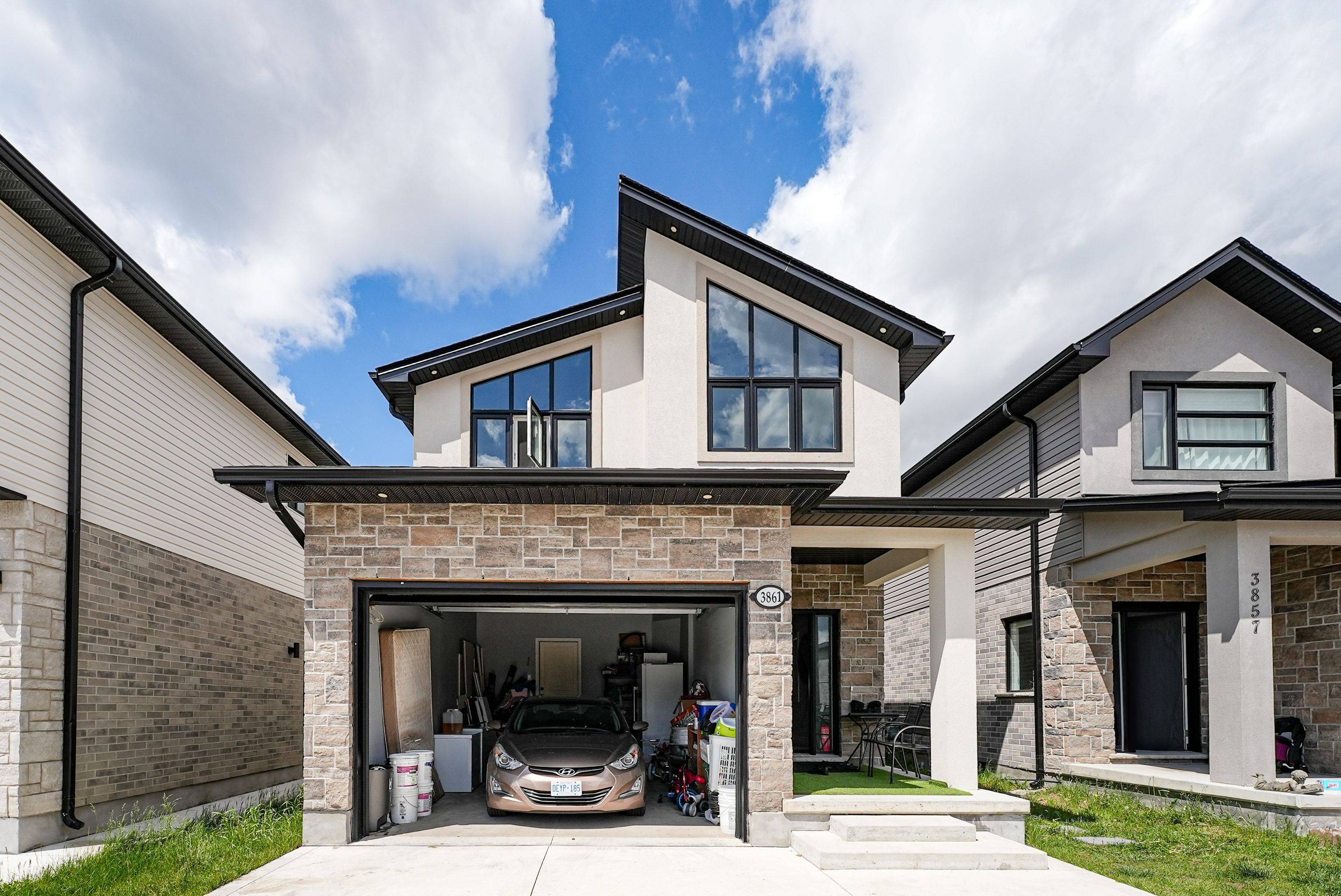 London South, ON N6L 0J3,3861 Auckland AVE