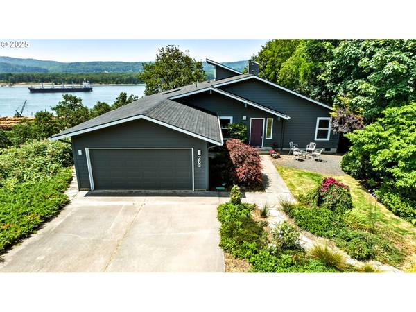 753 N 2ND ST, Kalama, WA 98625