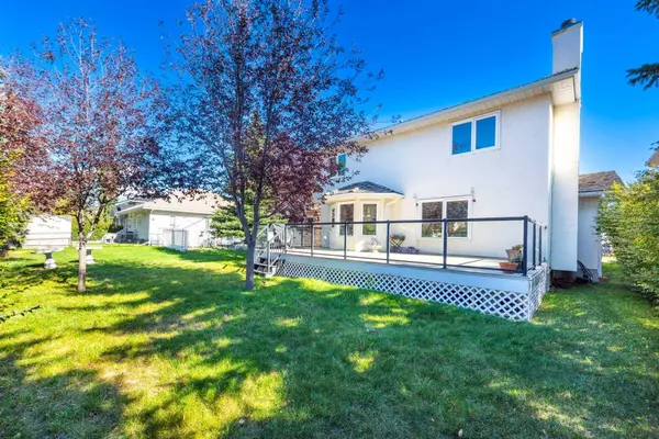 Calgary, AB T3A 5B2,307 Hamptons Mews Northwest