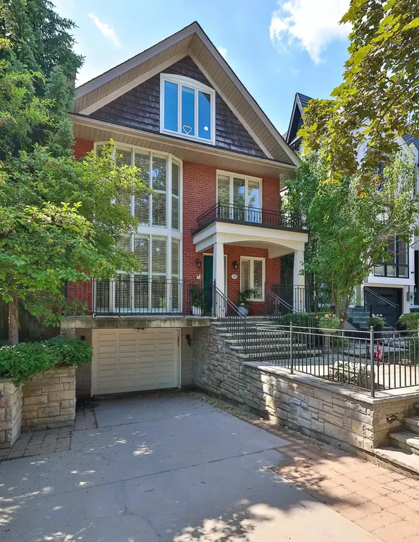 29 Lonsdale RD, Toronto C02, ON M4V 1W4
