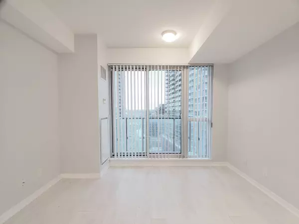 Toronto C01, ON M6K 3R5,150 East Liberty ST #1303