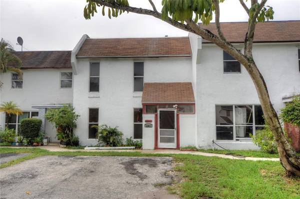1360 Silverado #1, Pompano Beach, FL 33068