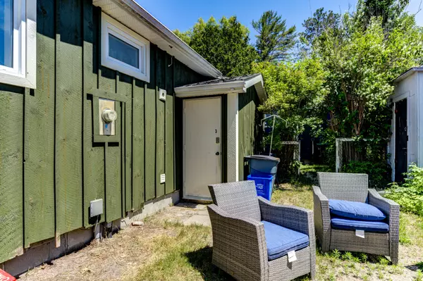 Wasaga Beach, ON L9Z 1M5,707 River RD E