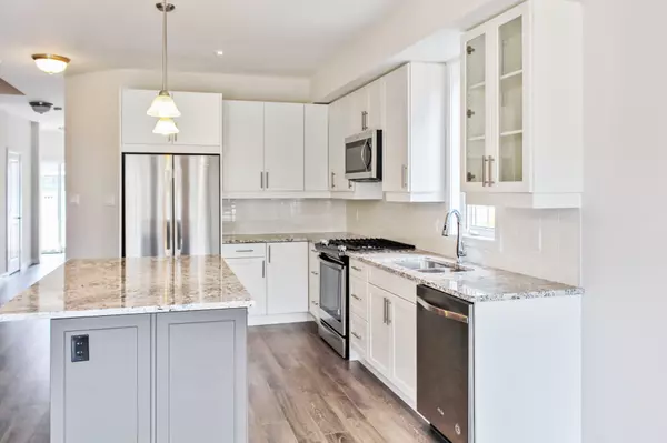 359 YELLOW BIRCH CRES, Blue Mountains, ON L9Y 0Y5