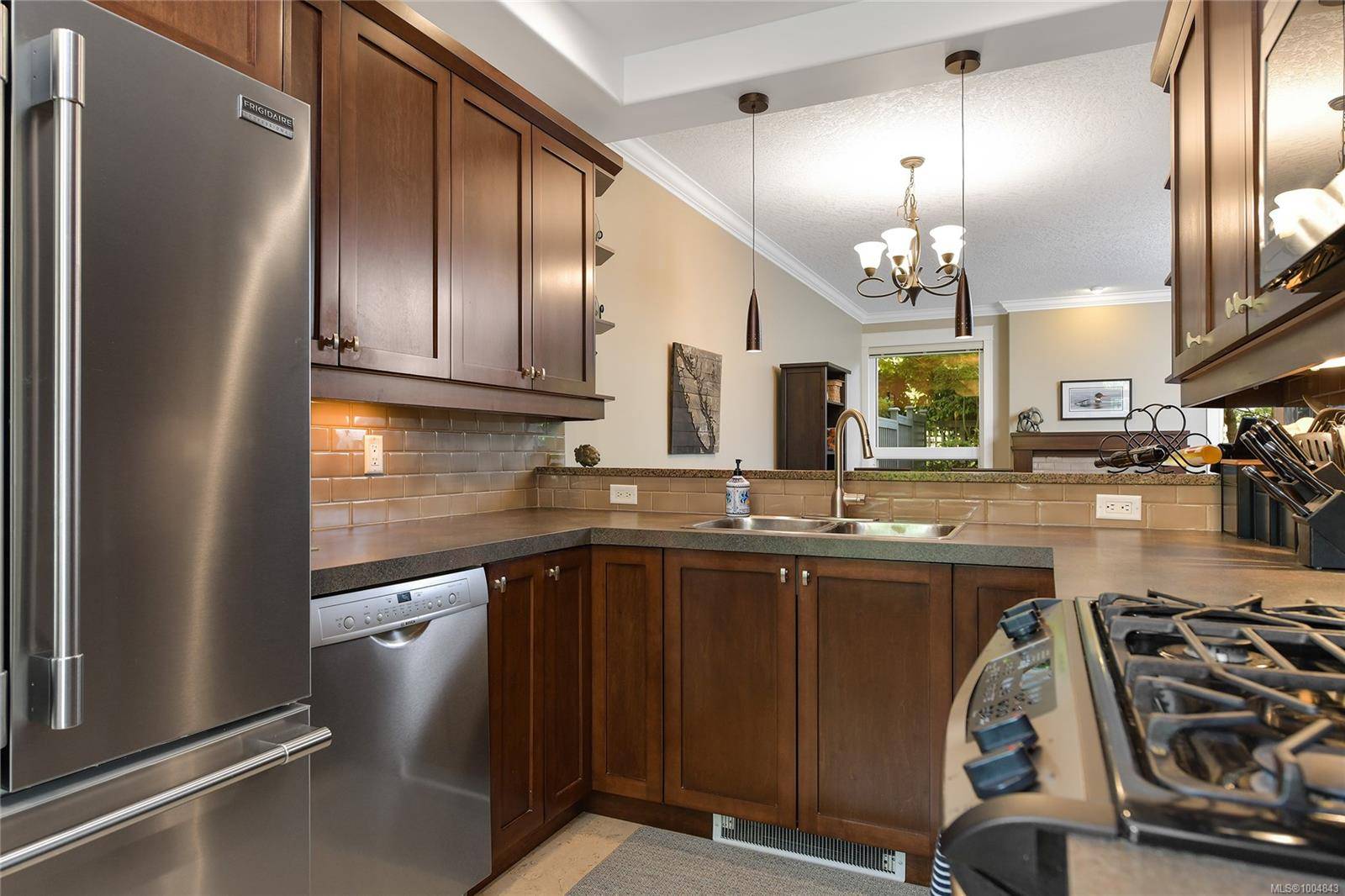 Central Saanich, BC V8L 1W3,7250 West Saanich Rd #5B