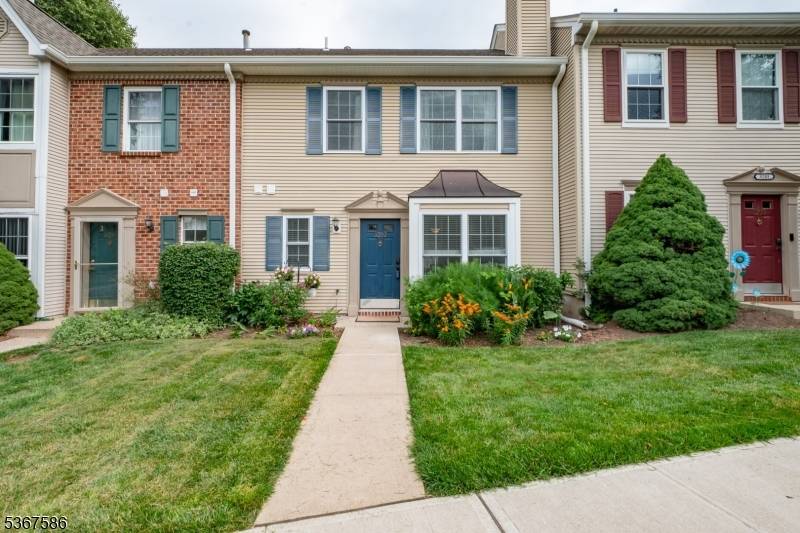 3202 Pinhorn Dr, Bridgewater Twp., NJ 08807