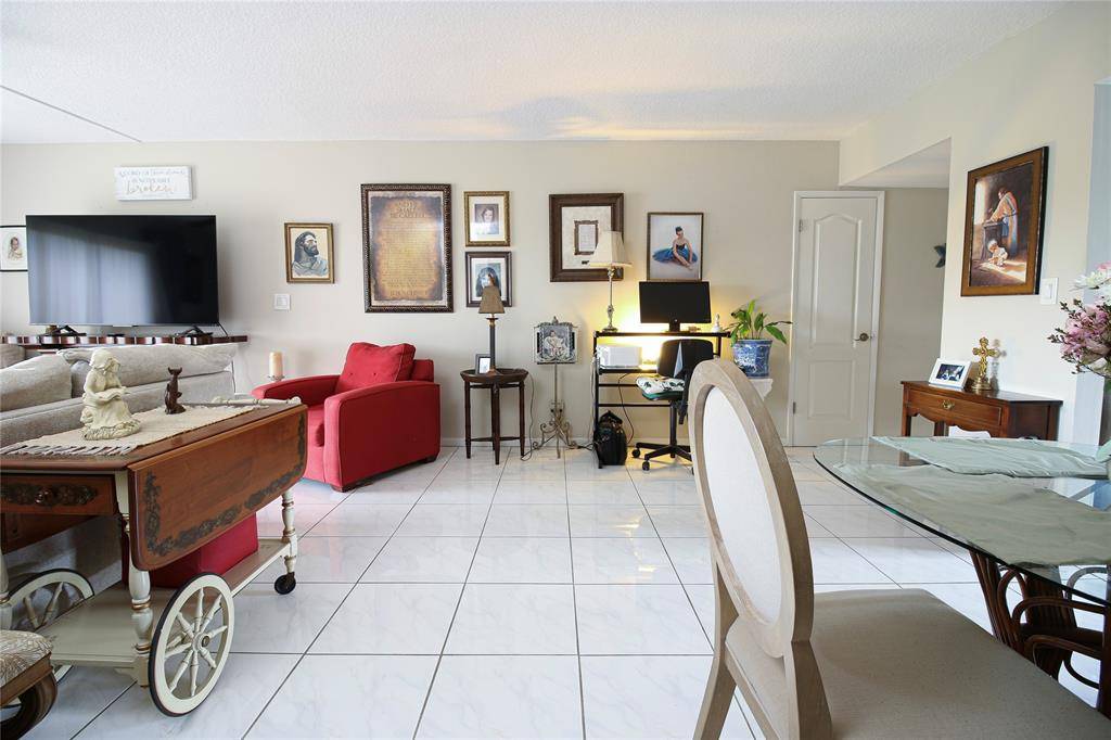 Coral Springs, FL 33065,[StreetName,UnitNumber,StreetNumber,StreetDirPrefix]