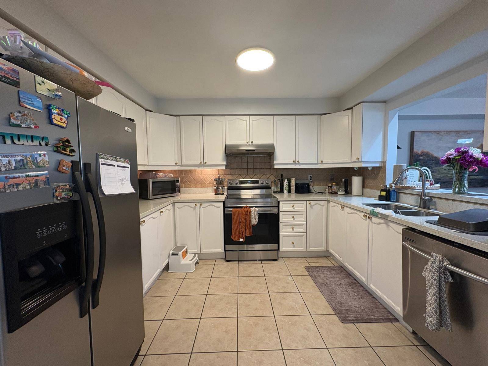 Mississauga, ON L5M 6W6,3070 Wrigglesworth CRES #Main & 2nd floor