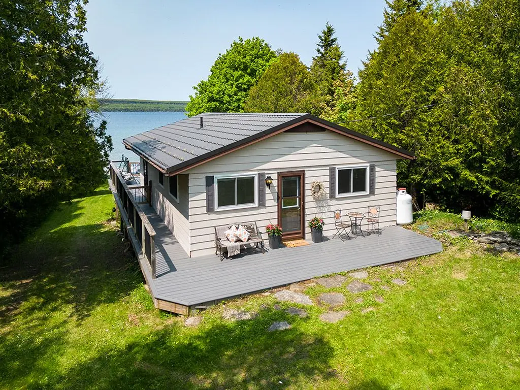 Georgian Bluffs, ON N0H 2T0,502419 Grey Road 1 N/A