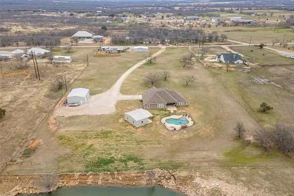 2355 Grindstone Road, Millsap, TX 76066