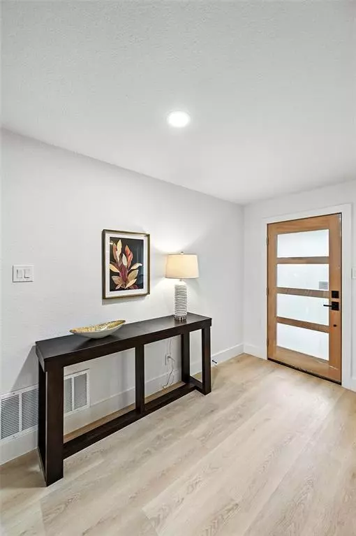 Arlington, TX 76012,2301 Wood Cliff Court