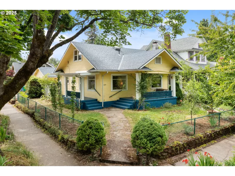 6223 SE 19TH AVE, Portland, OR 97202