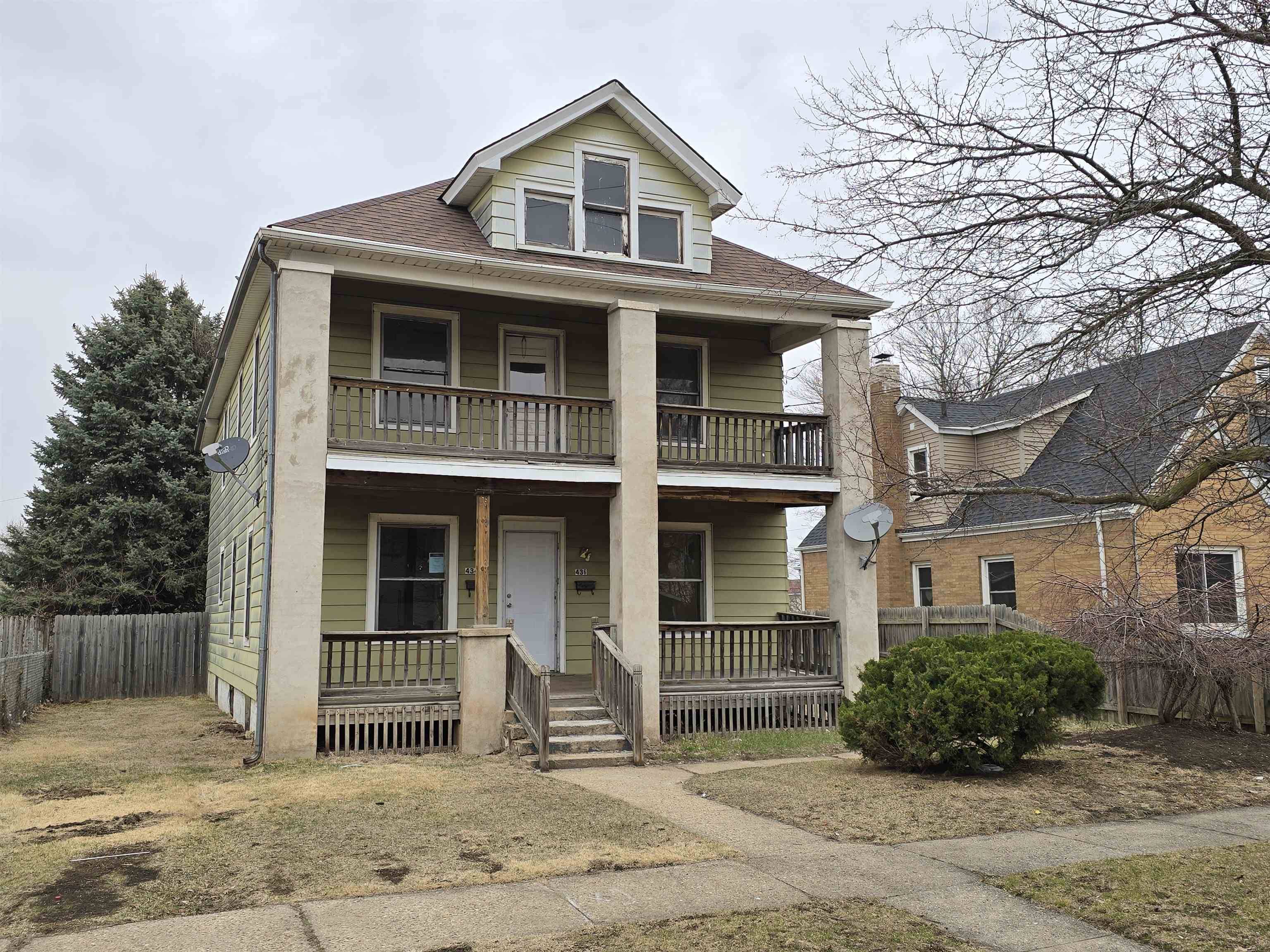 434 16th Avenue, Rockford, IL 61104