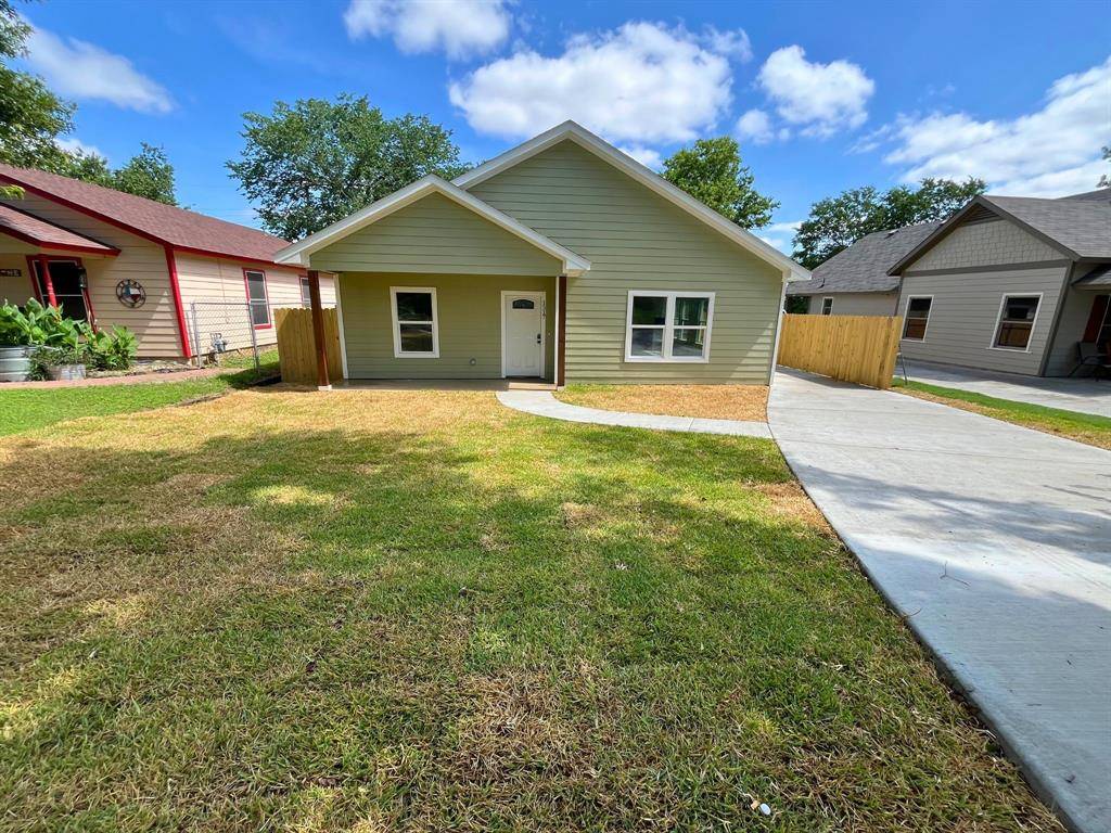 1317 E Tucker Street, Fort Worth, TX 76104