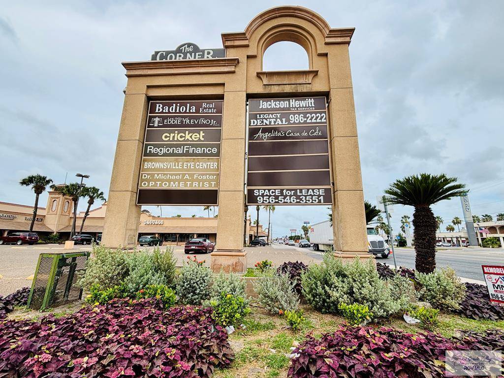 2200 BOCA CHICA BLVD., Brownsville, TX 78521