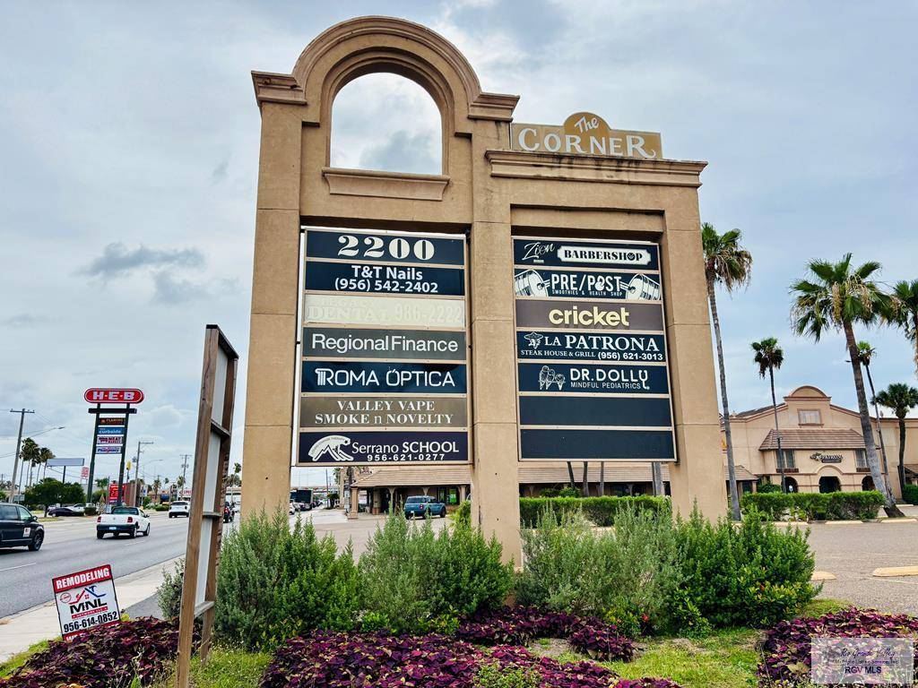 2200 BOCA CHICA BLVD., Brownsville, TX 78521