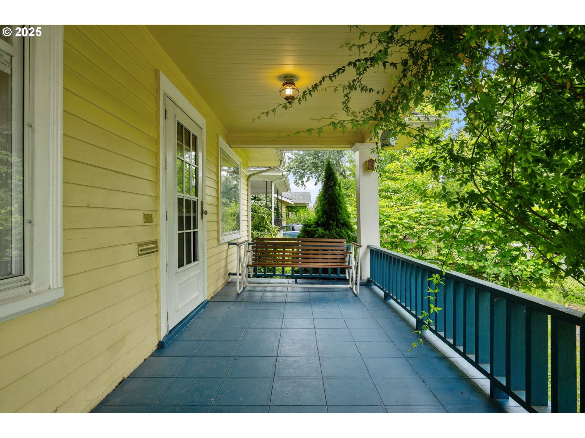 Portland, OR 97202,6223 SE 19TH AVE