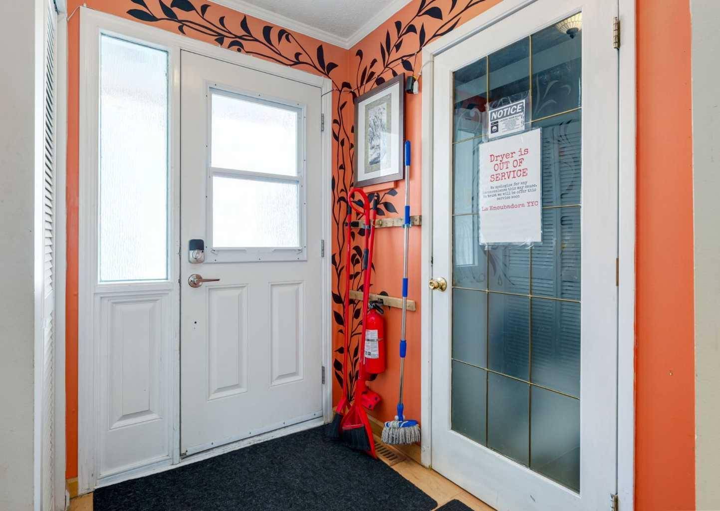 Calgary, AB T2K5Y5,97 Grier PL Northeast #2
