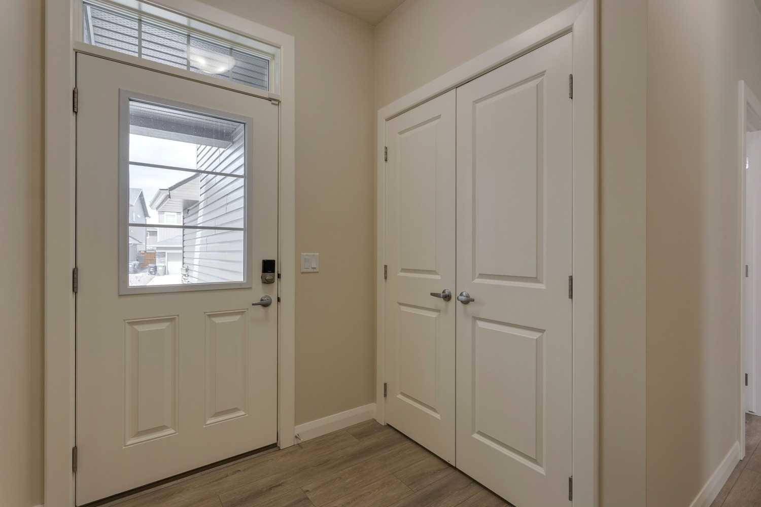 Calgary, AB T3P1J8,52 Evansfield CRES Northwest