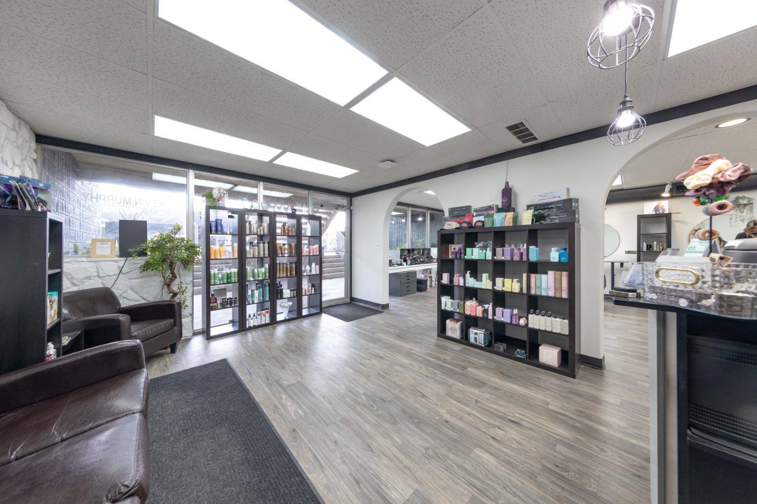 Lloydminster, AB T9V0L9,5019 50 ST