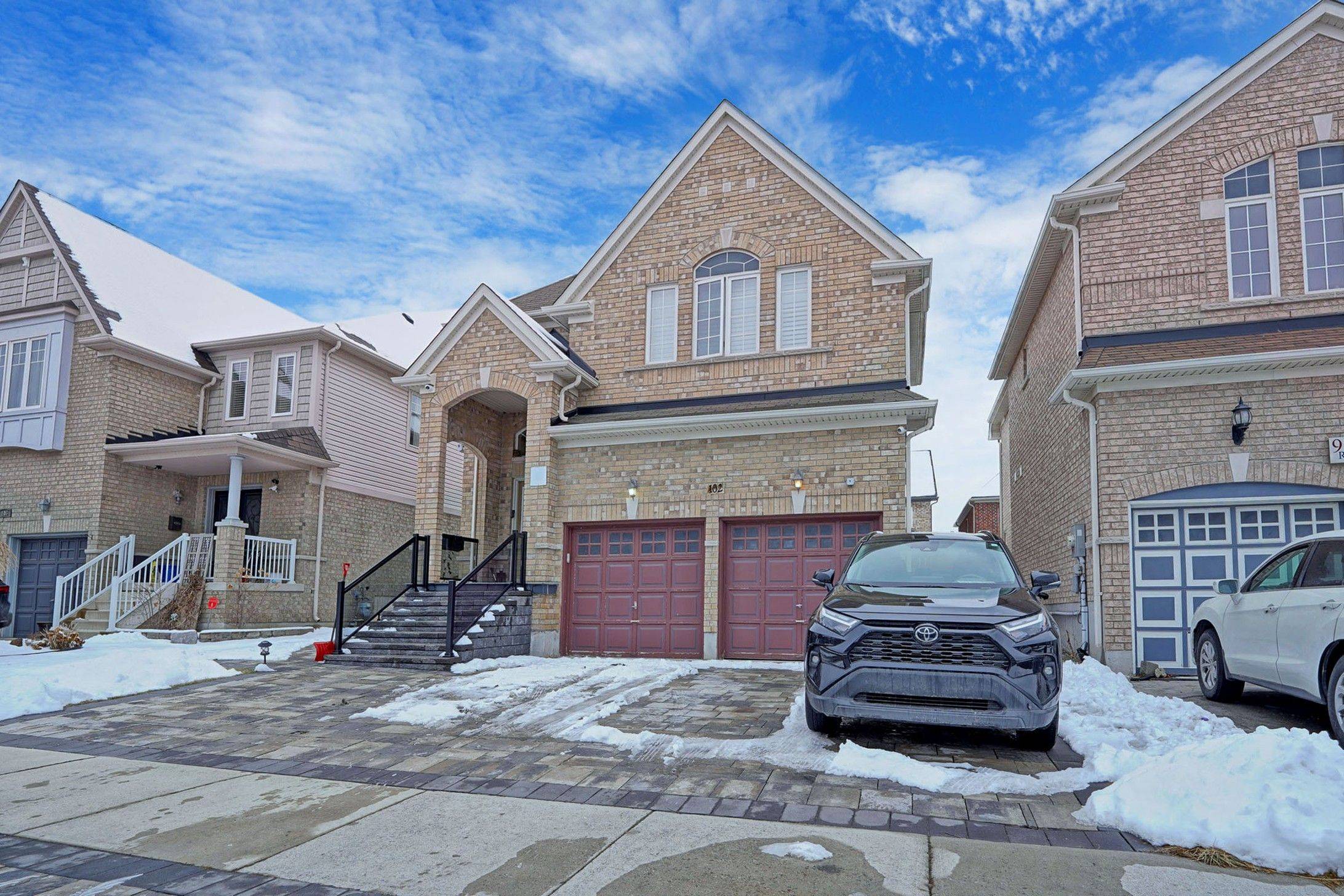 Clarington, ON L1C 0J8,102 Remmington ST