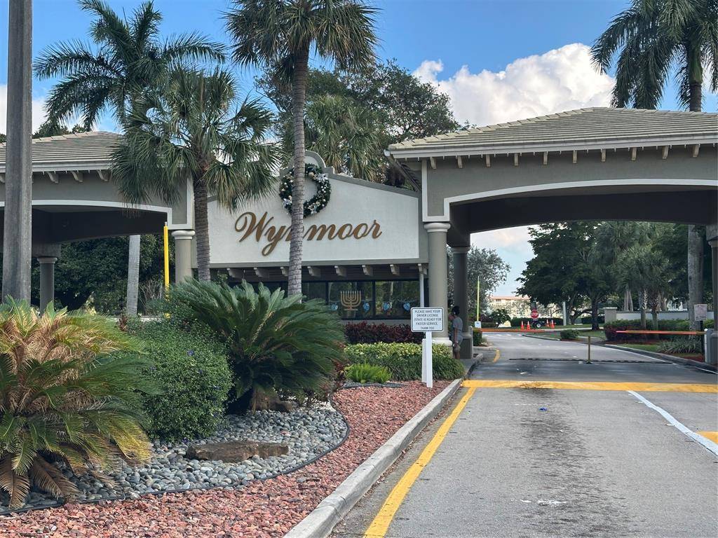 [StreetName, UnitNumber, StreetNumber, StreetDirPrefix], Coconut Creek, FL 33066