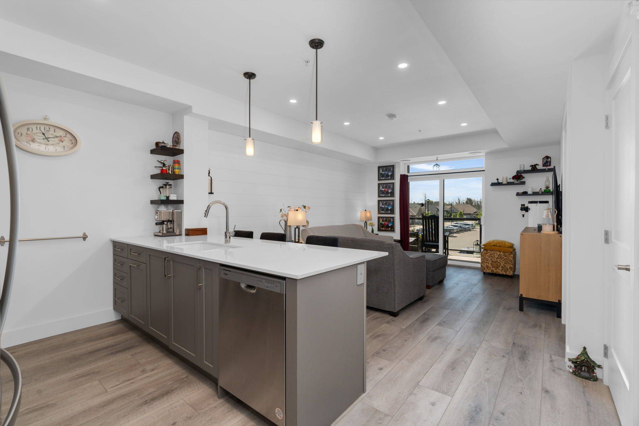 Collingwood, ON L9Y 5T6,4 Kimberly LN #224