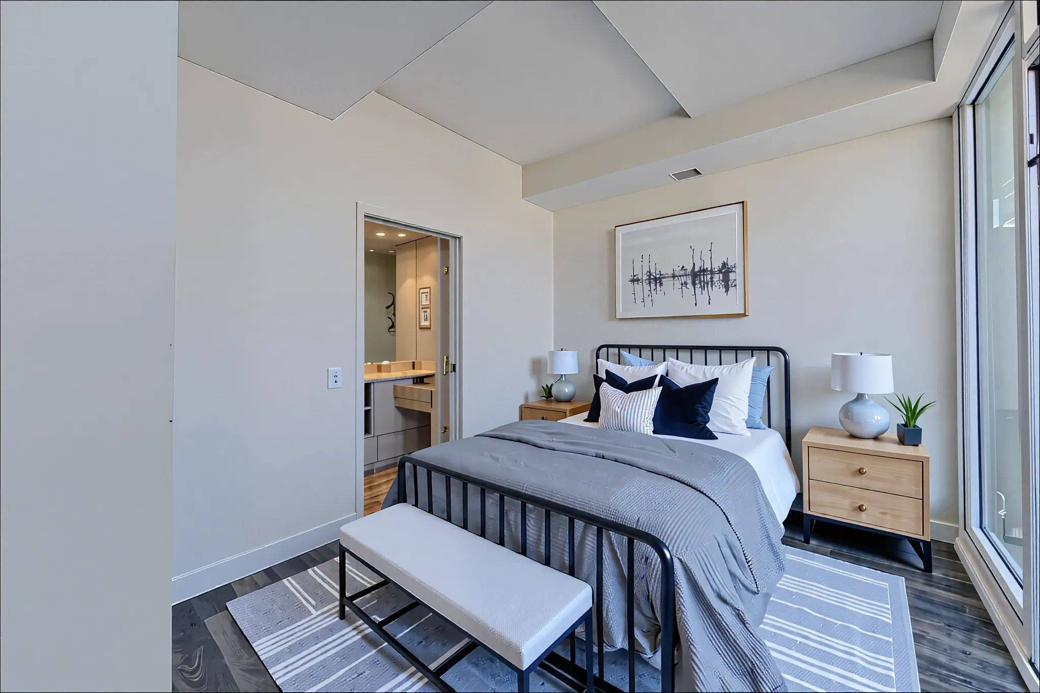 Mississauga, ON L5B 0M3,3900 Confederation Pkwy #4203