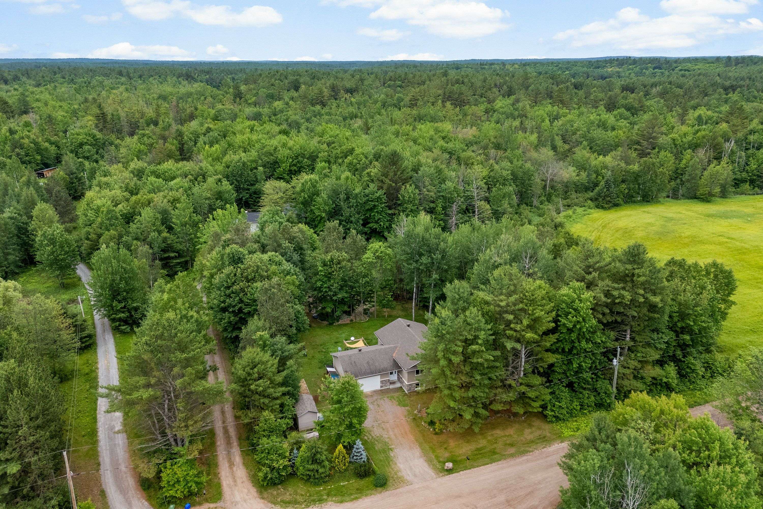Petawawa, ON K8A 6W7,5 Pitzner RD