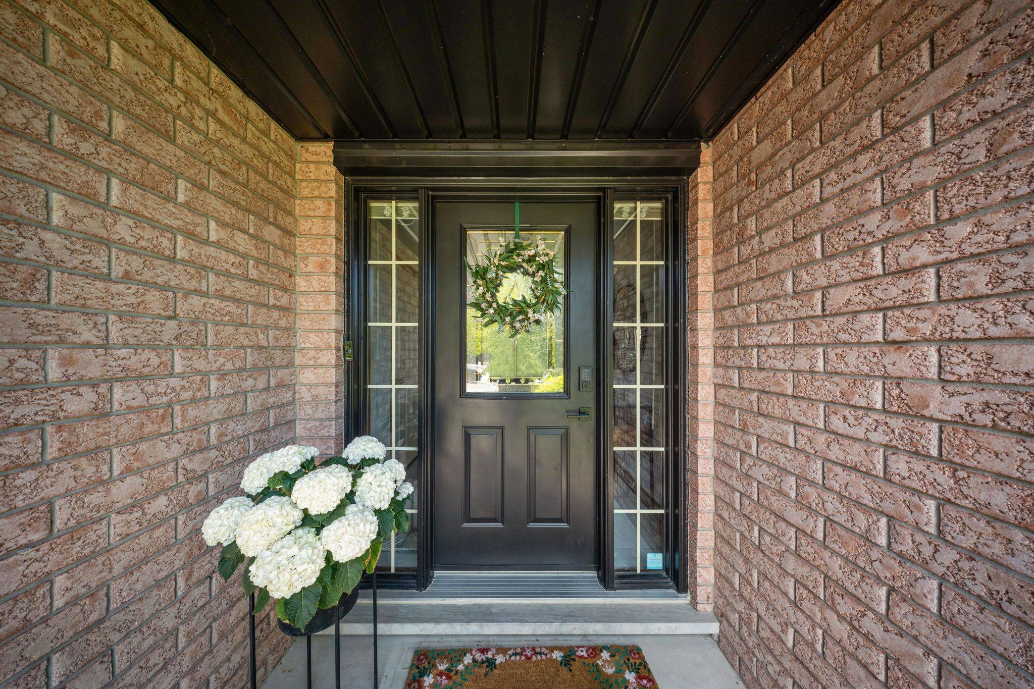Hamilton, ON L8J 2V1,95 Gatestone DR