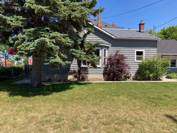 Collingwood, ON L9Y 1A7,192 First ST