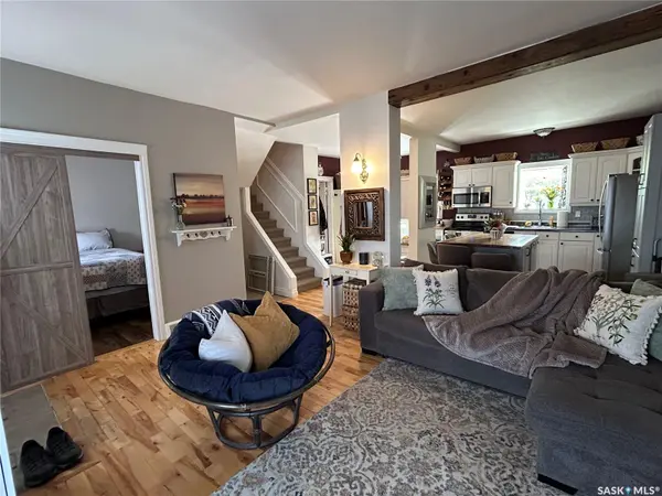 1018 3rd STREET, Estevan, SK S4A 0R5