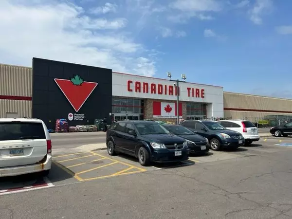 499 Main ST S #6, Brampton, ON L6Y 1N7