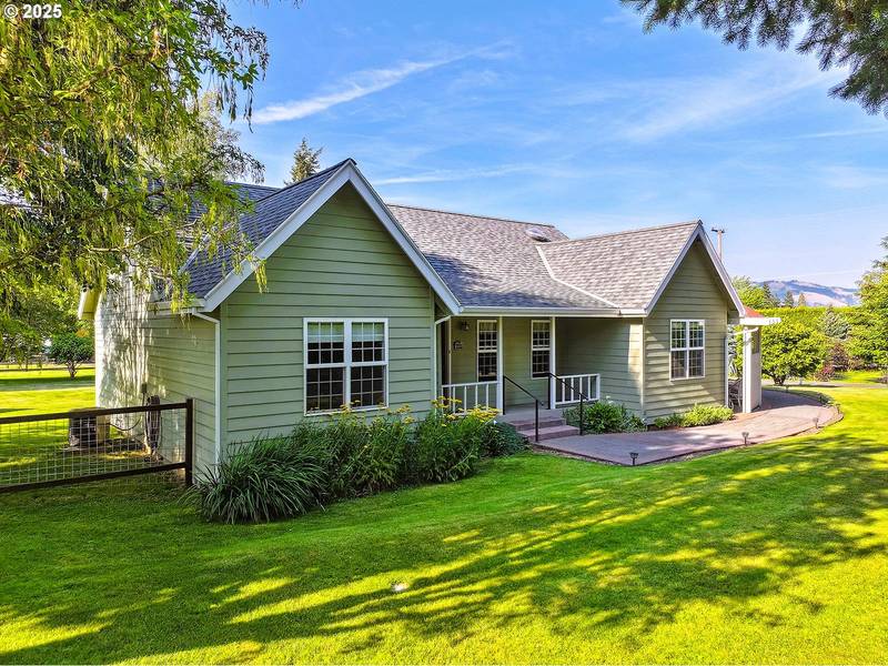 886 ALAMEDA RD, Hood River, OR 97031