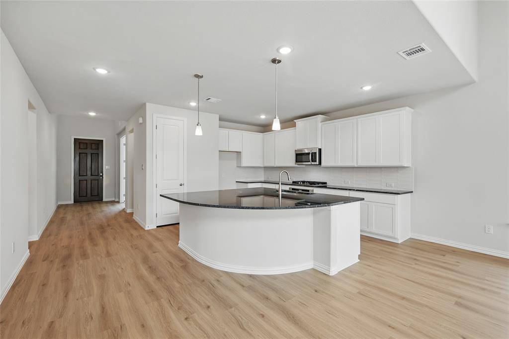 Justin, TX 76247,713 Purple Dome Drive