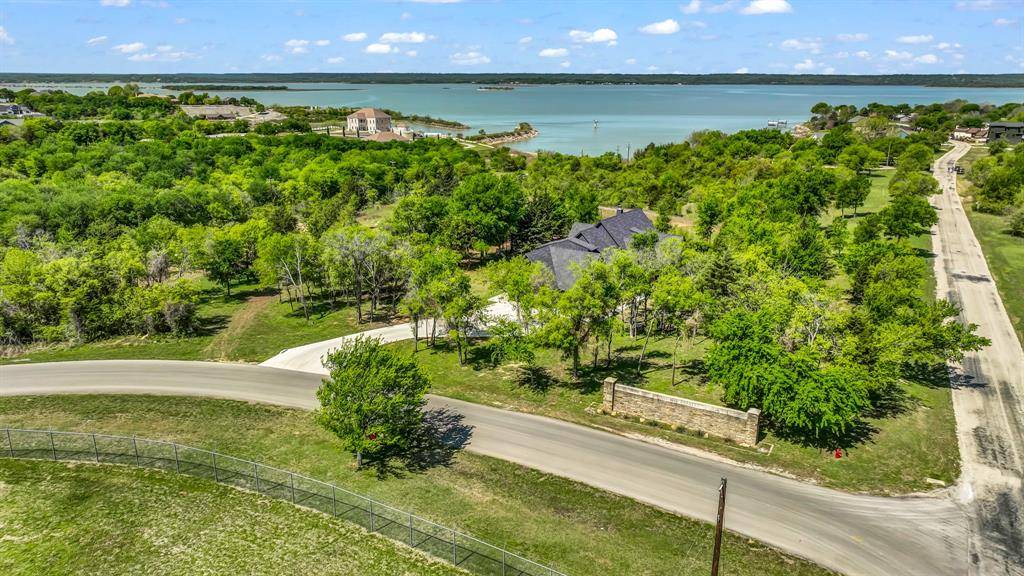 Bridgeport, TX 76426,118 E Bay Drive