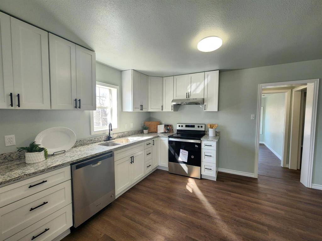 Denison, TX 75020,1217 W Nelson Street