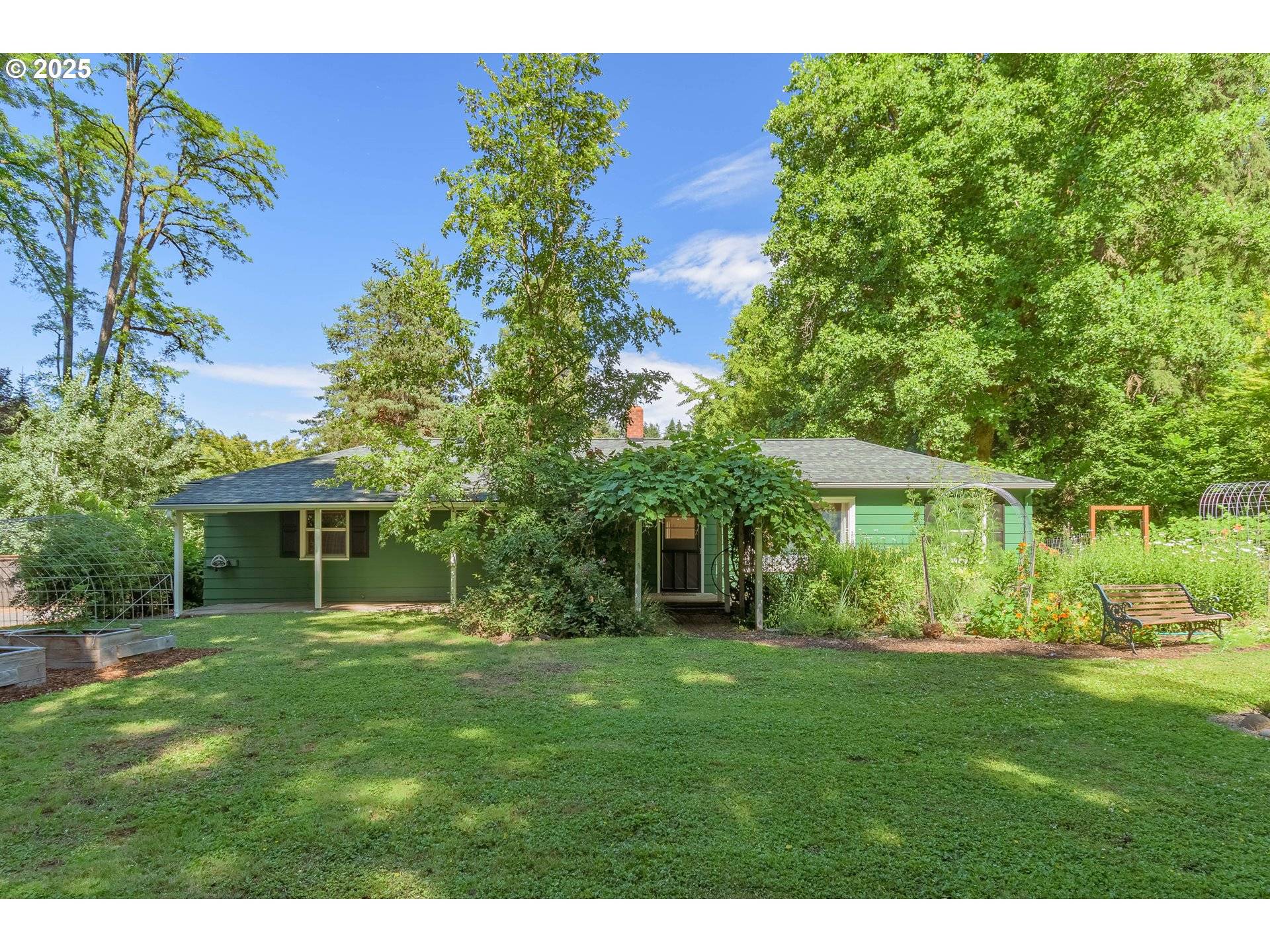 4451 DILLARD RD, Eugene, OR 97405
